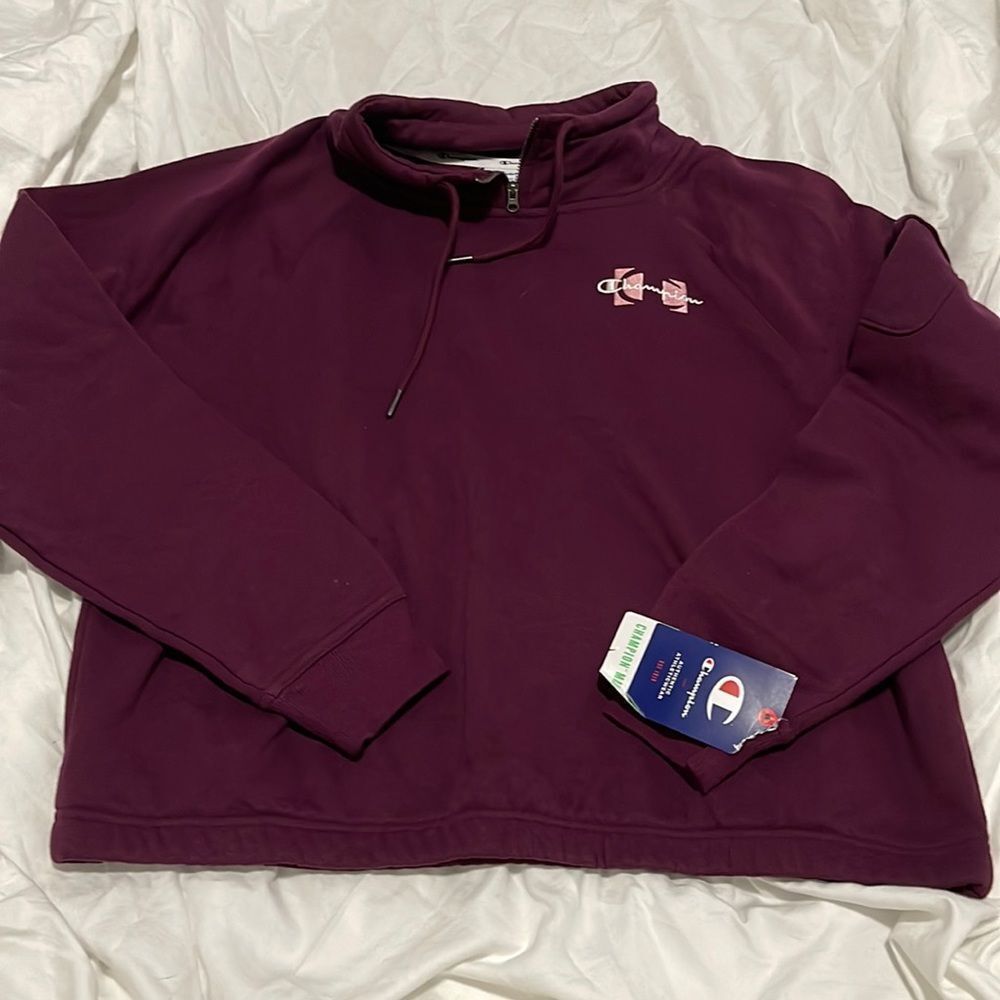NWT- Champion - XL